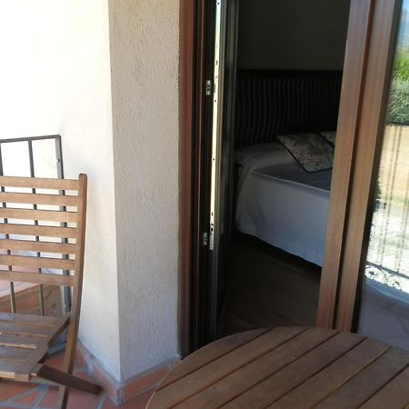 Alcor Del Roble Hotel Collado  Buitenkant foto
