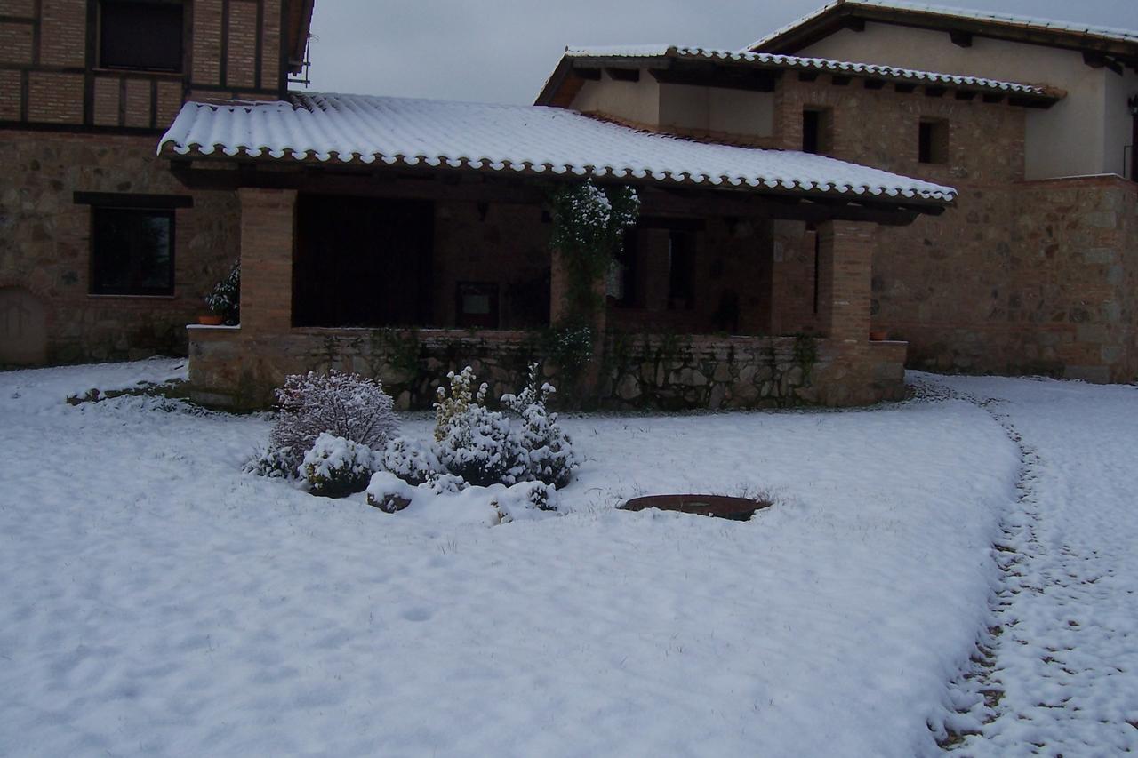 Alcor Del Roble Hotel Collado  Buitenkant foto