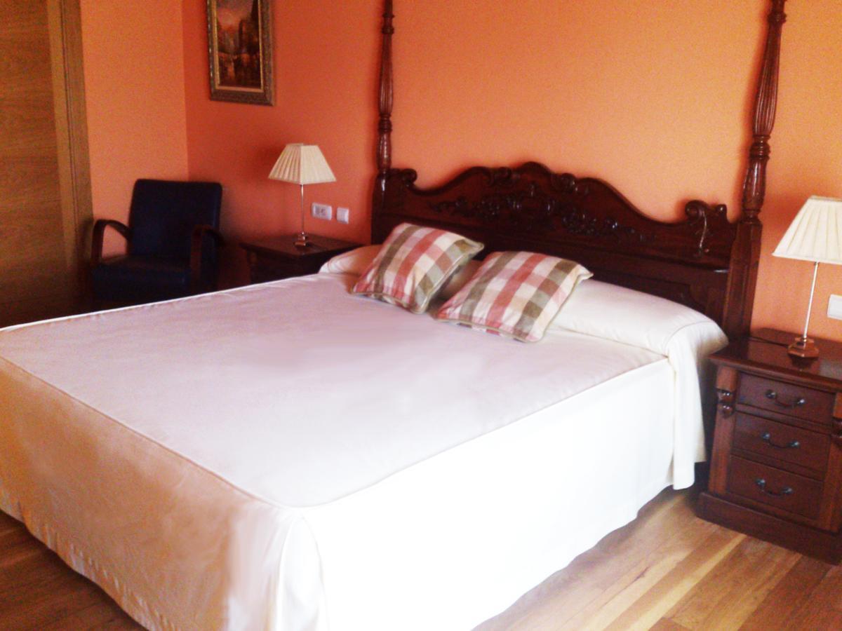 Alcor Del Roble Hotel Collado  Buitenkant foto
