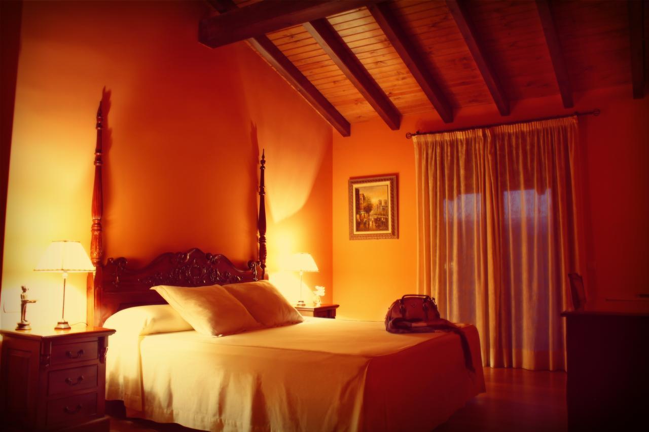 Alcor Del Roble Hotel Collado  Buitenkant foto